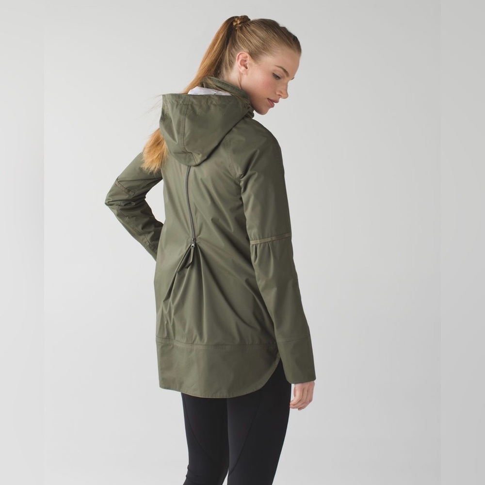 Lululemon Fo Drizzle Jacket